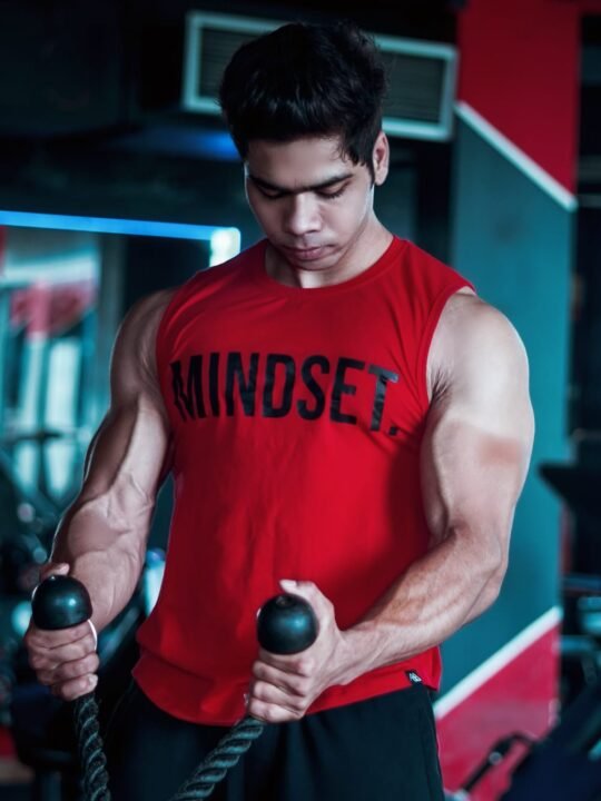 Performance Sleeveless - Red