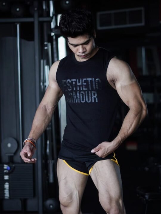 Performance Sleeveless - Black