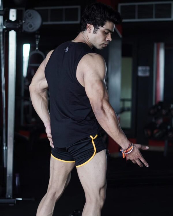 Performance Sleeveless - Black